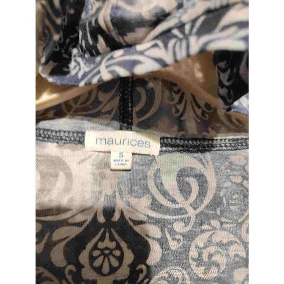 Maurices lightweight semi sheer hooded top small - Picture 5 of 5